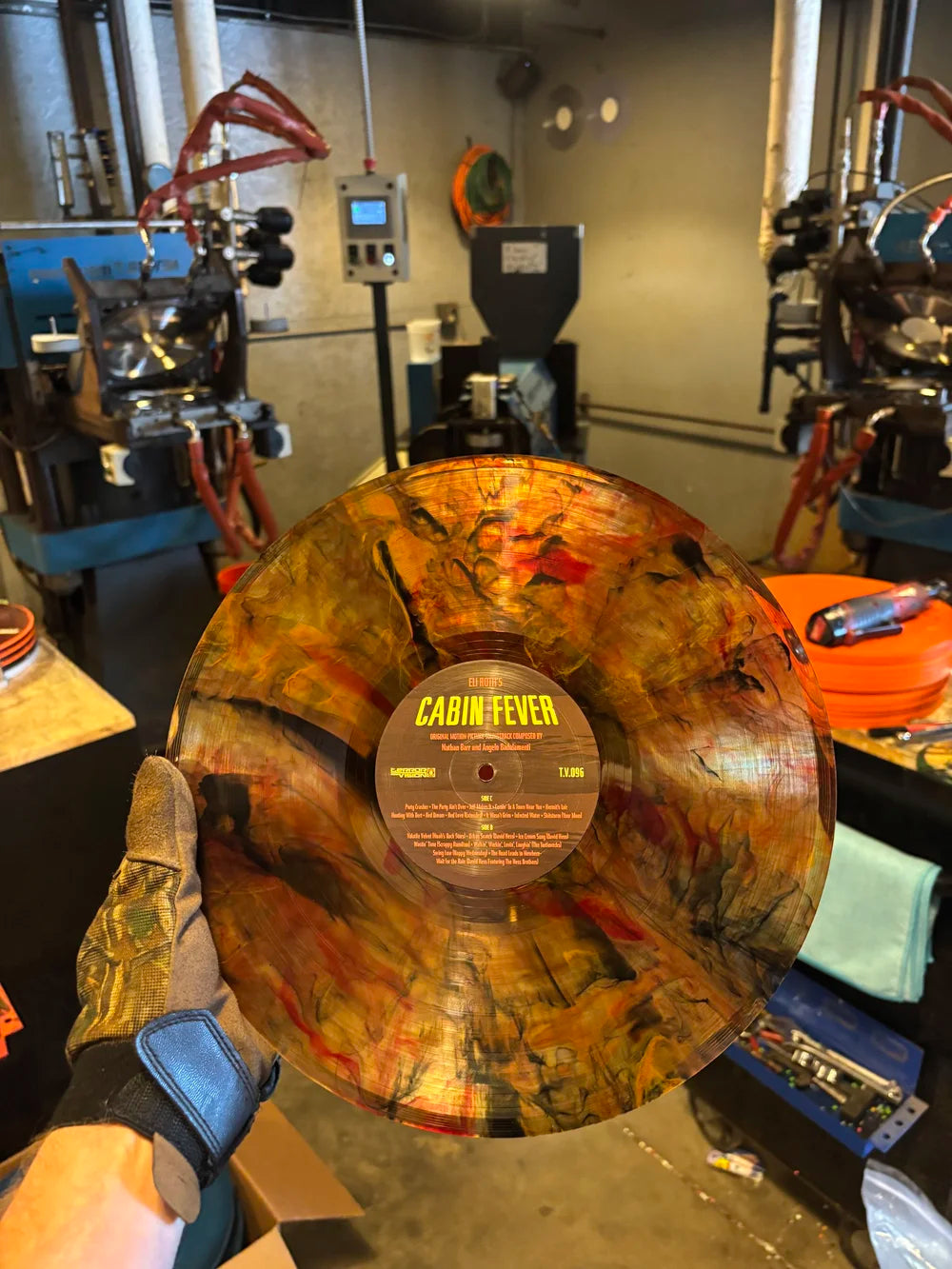 CABIN FEVER (2002) OST 2XLP / CASSETTE