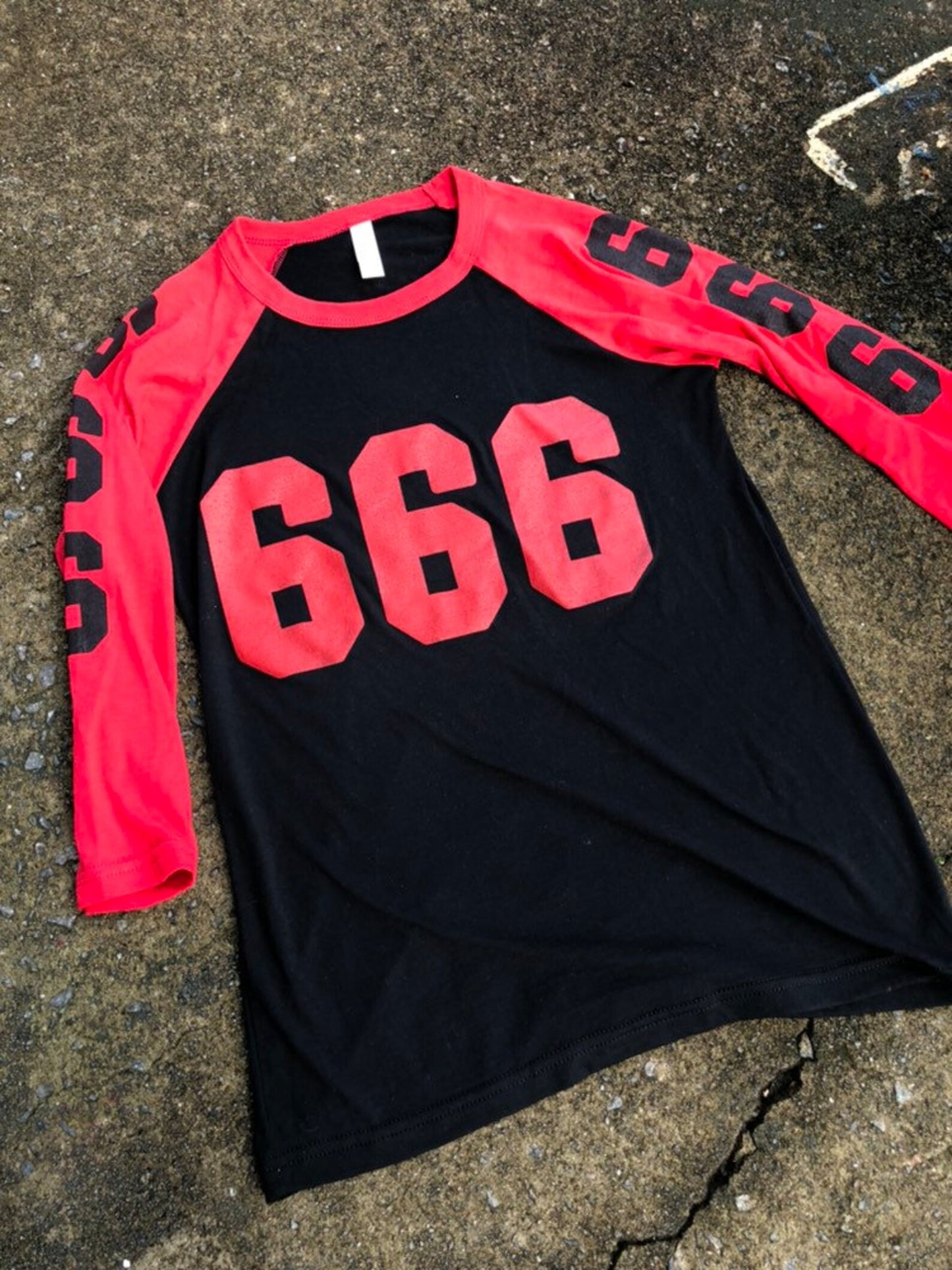 666 Graveface shirt